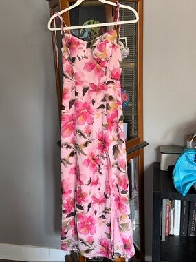 Women’s Floral Maxi Dress With Slit